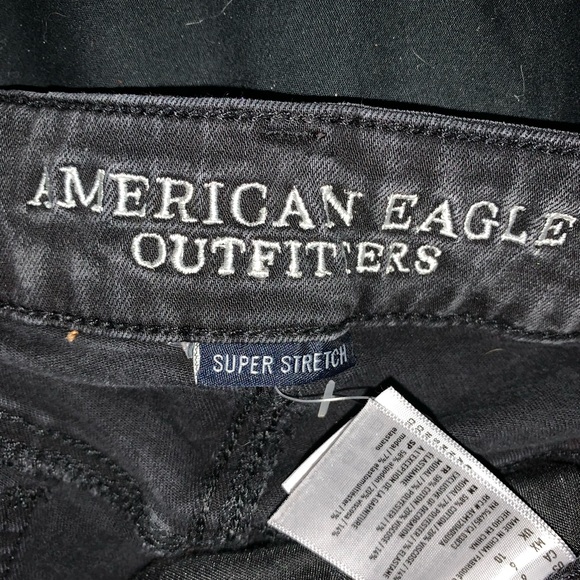 Black Jean shorts - Picture 3 of 3